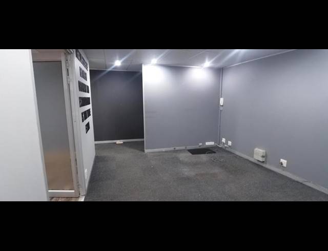 BUSINESS PROPERTY TO RENT IN HAZELDEAN